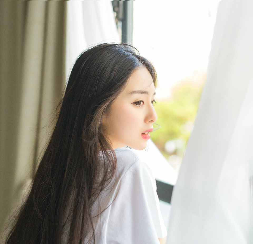 “救我？”刘璝皱了皱眉，沉声道。